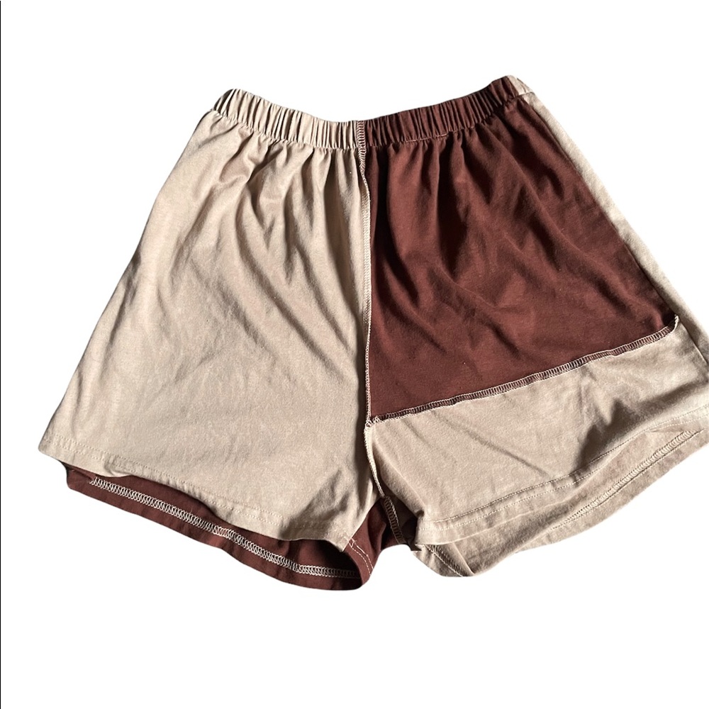 romwe brown and tan shorts